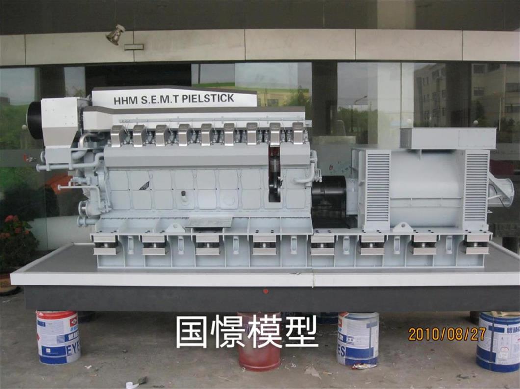 鹤峰县柴油机模型